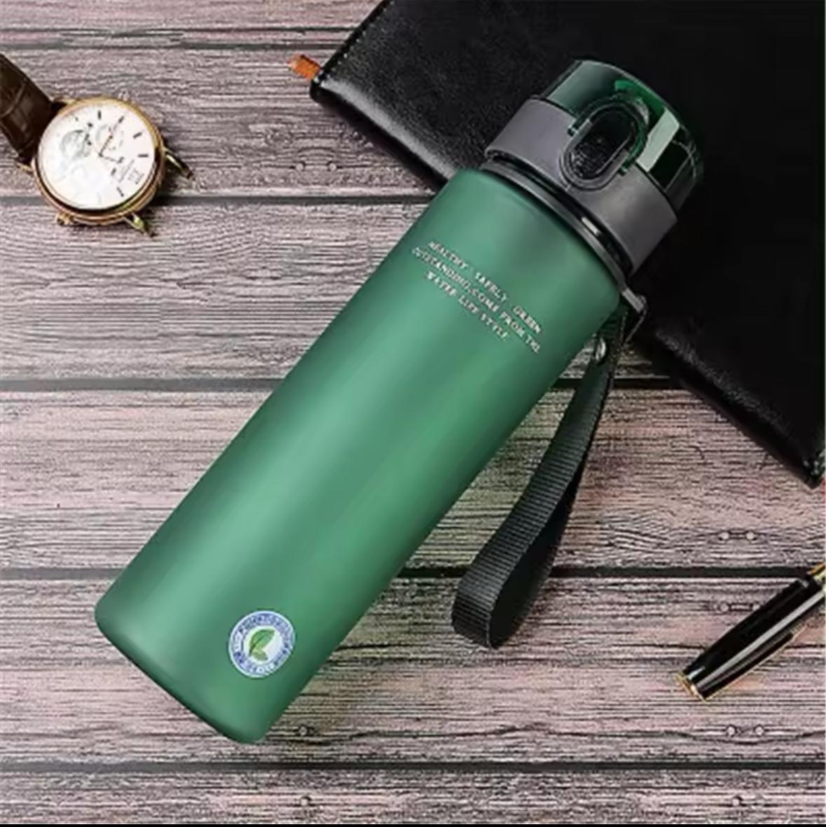 Leak-free sports water bottle, portable for travel and hiking. My favorite beverage bottle is 400ml and 560ml